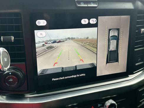 Used 2025 Ford F350 Lariat w/ Lariat Ultimate Package image 17