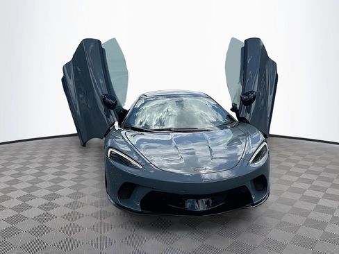 Used 2020 McLaren GT RWD image 33
