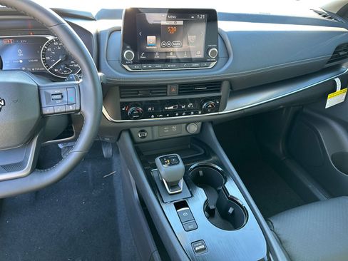 New 2026 Nissan Rogue SV image 29