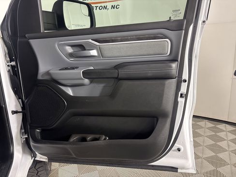 Used 2022 RAM 1500 Big Horn AWD/4WD image 27