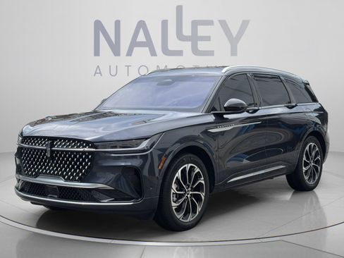 Used 2024 Lincoln Nautilus Reserve w/ Equipment Group 203A AWD/4WD image 1