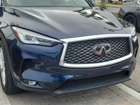 Used 2019 INFINITI QX50 Essential w/ Proactive Package image 5