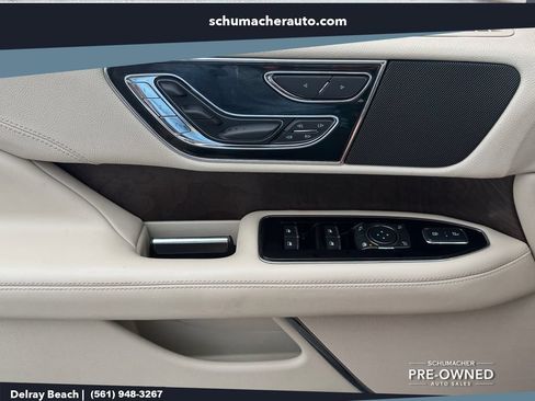 Used 2020 Lincoln Navigator Reserve RWD image 24