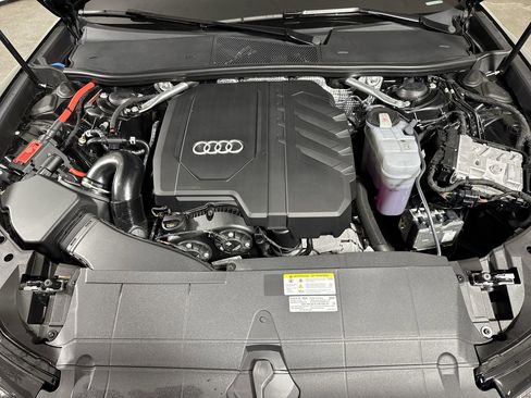 Used 2025 Audi A6 Premium Plus w/ Premium Plus Package image 27