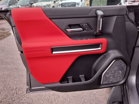 New 2026 GMC Hummer EV 3X w/ Carbon Fiber Edition Package AWD/4WD image 17