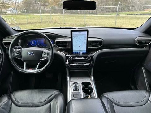 Used 2020 Ford Explorer ST w/ ST Street Pack image 13
