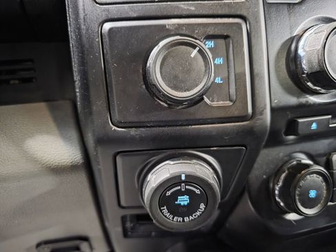 Used 2018 Ford F150 XL w/ Equipment Group 101A Mid AWD/4WD image 14