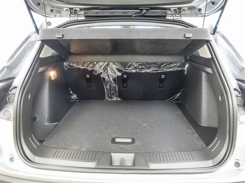 New 2026 Chevrolet Trax LT image 8