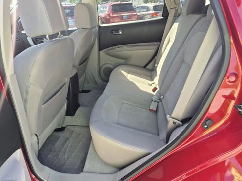 Used 2015 Nissan Rogue S w/ Convenience Package FWD image 19