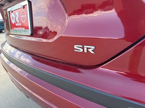 Used 2023 Nissan Kicks SR w/ SR Premium Package FWD image 10