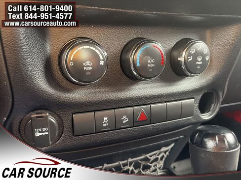 Used 2013 Jeep Wrangler Sport AWD/4WD image 17