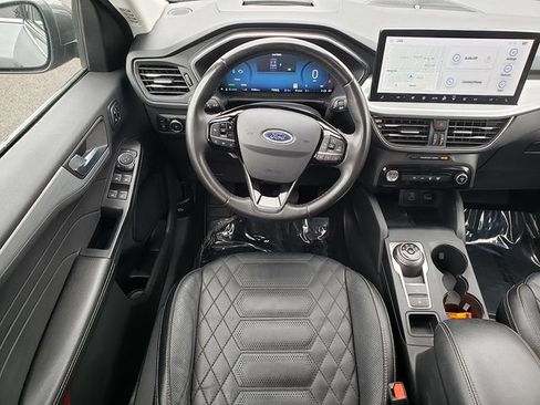 Used 2023 Ford Escape SE w/ PHEV Premium Package FWD image 14
