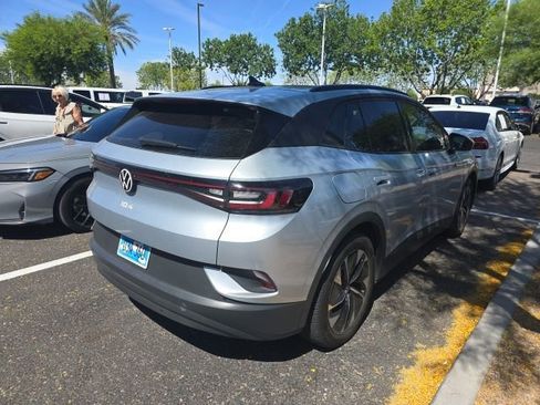 Used 2022 Volkswagen ID.4 Pro S image 6