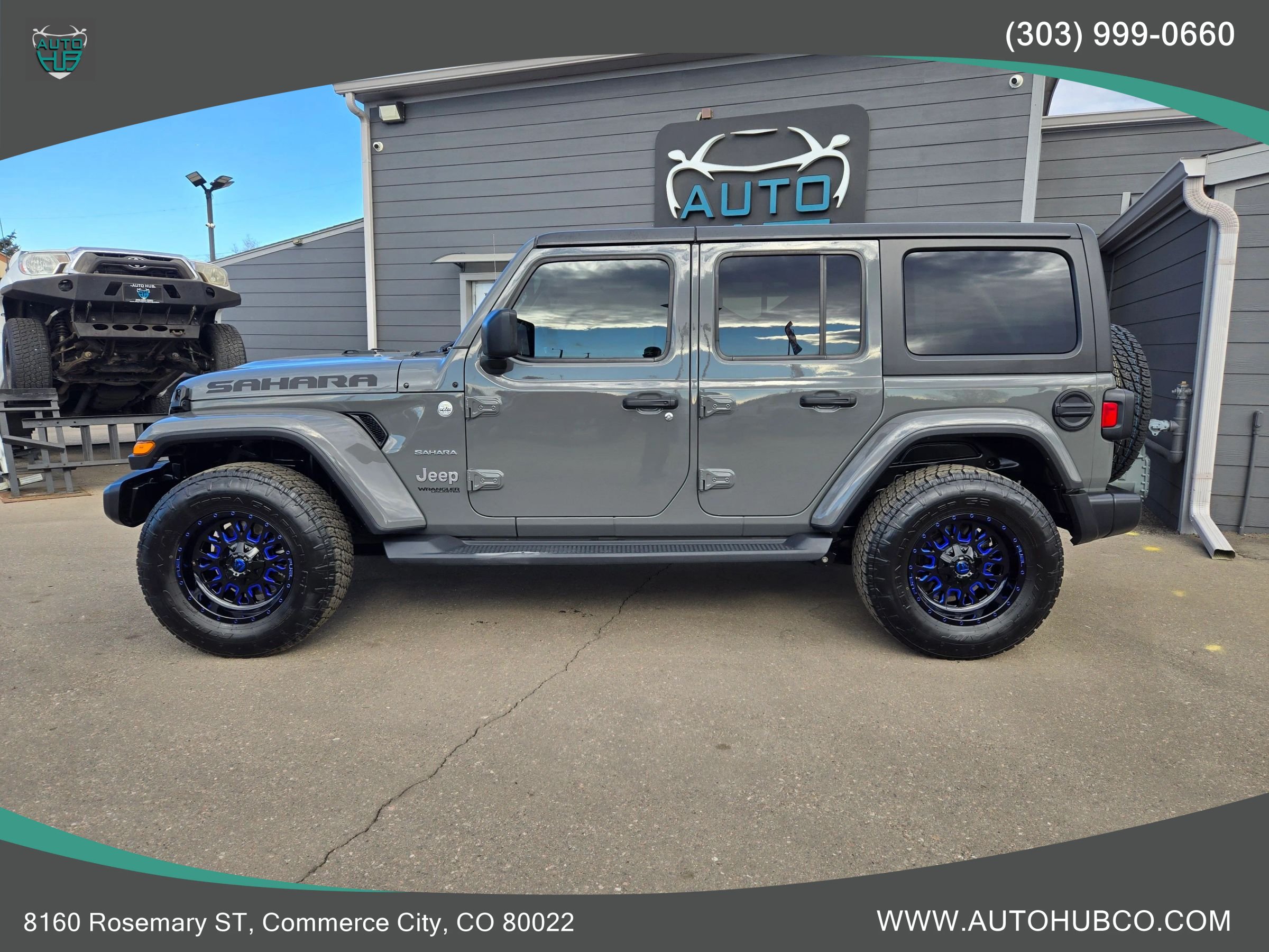 Used 2020 Jeep Wrangler Unlimited Sahara w/ Cold Weather Group AWD/4WD image 6
