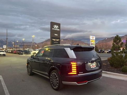 Used 2026 Hyundai Palisade Calligraphy image 7