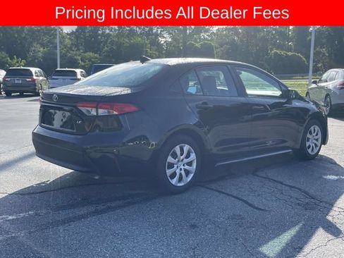 Used 2024 Toyota Corolla LE FWD image 5