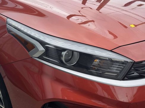 Used 2023 Kia Forte LXS FWD image 8