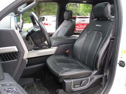 Used 2017 Ford F350 Platinum w/ Platinum Ultimate Package AWD/4WD image 30