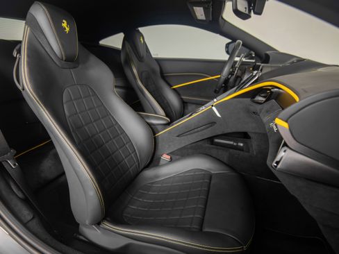 Certified 2024 Ferrari Roma image 16