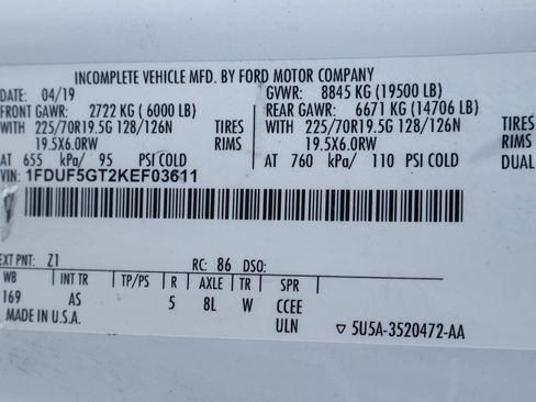 Used 2019 Ford F550 2WD Regular Cab Super Duty image 50