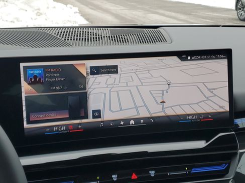 Used 2025 BMW 530i xDrive w/ M Sport Package image 18