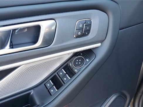 New 2026 Ford Explorer ST image 13