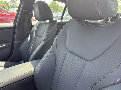 Used 2025 BMW 330i Sedan RWD image 37
