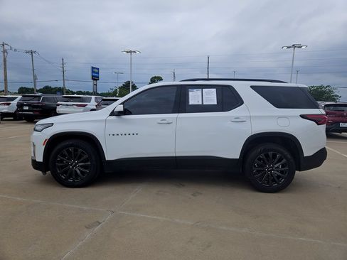 Used 2023 Chevrolet Traverse RS AWD/4WD image 4