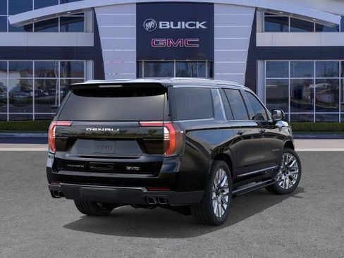 New 2026 GMC Yukon XL Denali Ultimate AWD/4WD image 4
