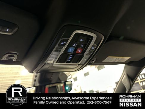 Used 2025 RAM 1500 Laramie image 11