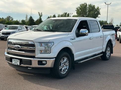 Used 2017 Ford F150 Lariat w/ Equipment Group 502A Luxury AWD/4WD image 4