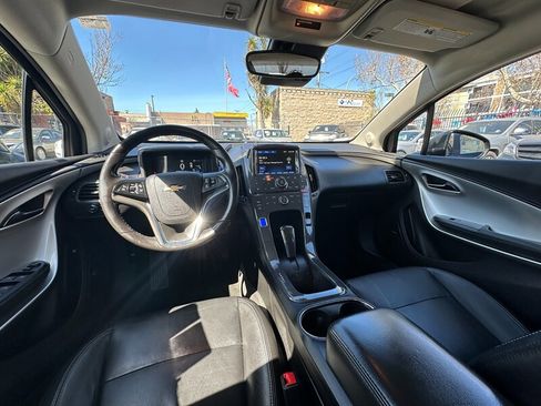 Used 2014 Chevrolet Volt Premium w/ Premium Trim Package image 15