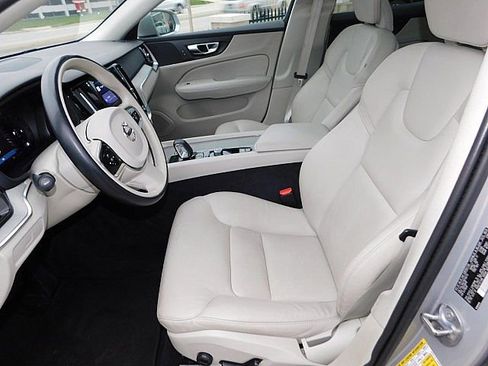 Certified 2024 Volvo V60 B5 Cross Country Plus image 15