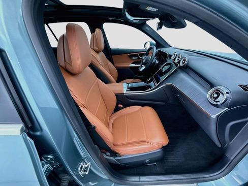 Certified 2026 Mercedes-Benz GLC 300 4MATIC image 19