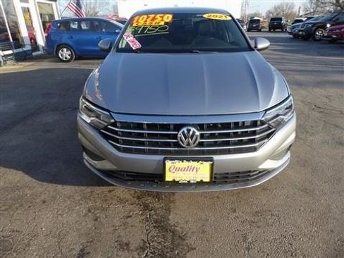 Used 2021 Volkswagen Jetta S w/ Driver Assistance Package image 4