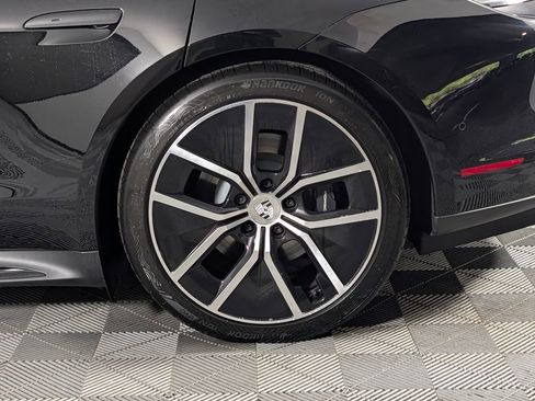 New 2026 Porsche Taycan RWD image 12