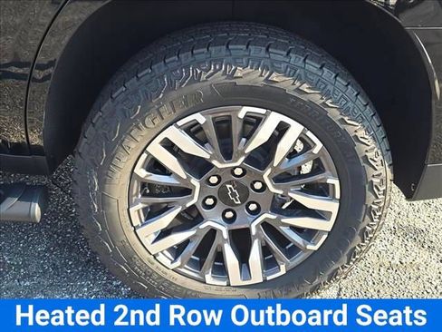 New 2026 Chevrolet Tahoe Z71 w/ Z71 Off-Road Package AWD/4WD image 32
