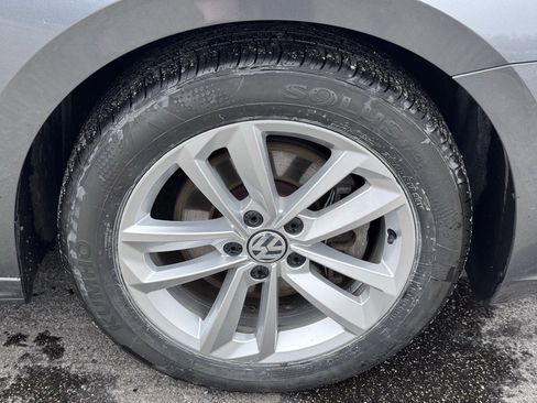 Used 2020 Volkswagen Passat 2.0T S image 37