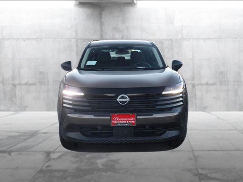 New 2026 Nissan Kicks S image 4