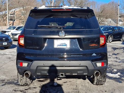 Certified 2023 Honda Passport TrailSport image 5