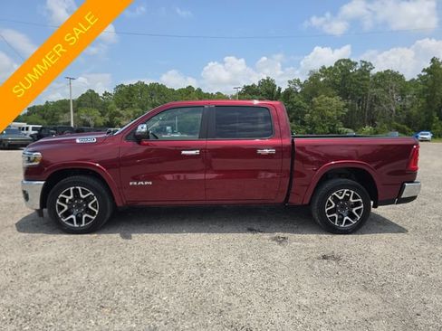 Certified 2025 RAM 1500 Laramie AWD/4WD image 6