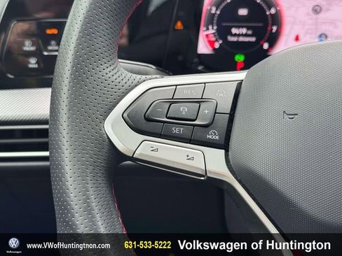 Used 2025 Volkswagen GTI Autobahn FWD image 23