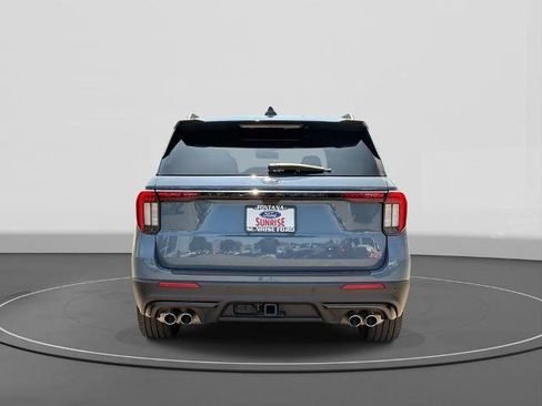 Certified 2025 Ford Explorer ST w/ Sun And Sound Package AWD/4WD image 6