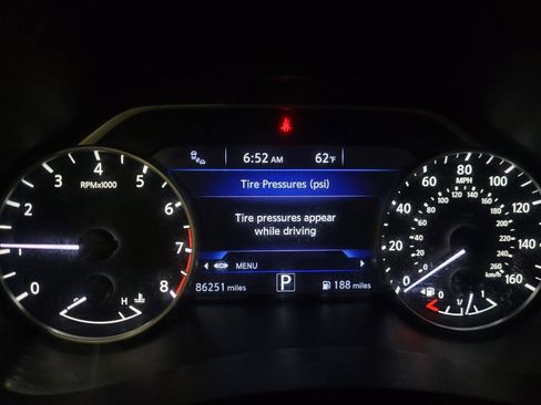 Used 2019 Nissan Murano SL w/ Cargo Package image 23