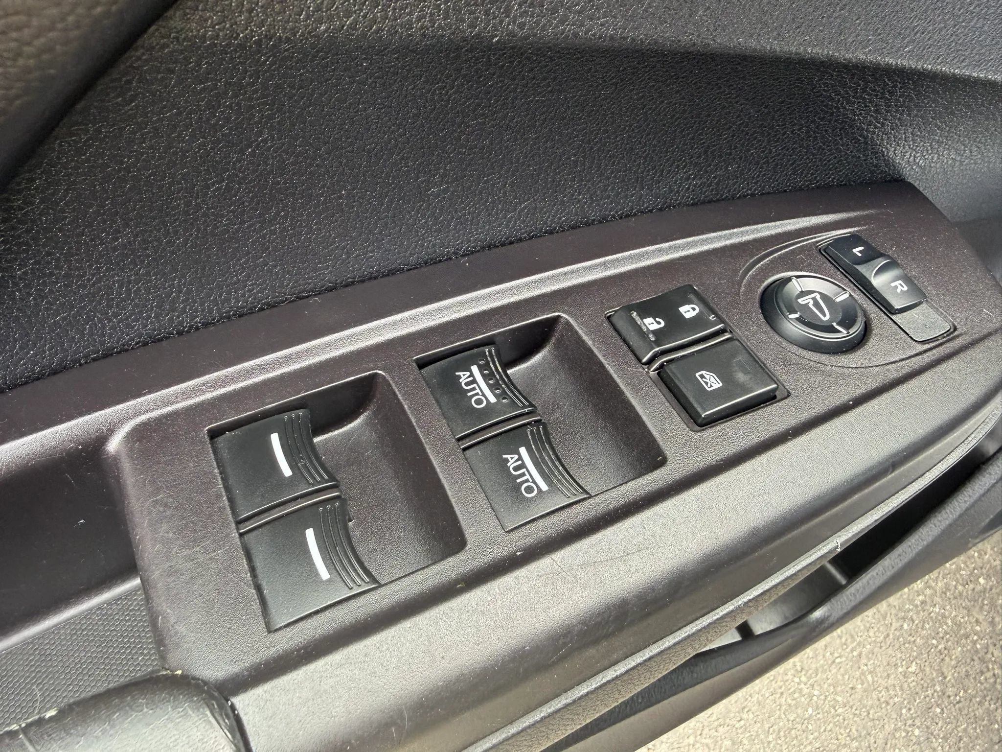 Used 2014 Acura RDX FWD image 22
