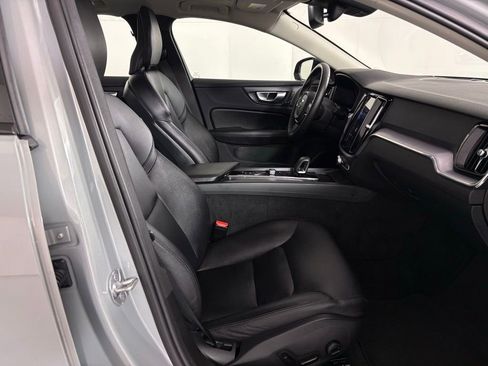 Used 2024 Volvo S60 B5 Core AWD/4WD image 39