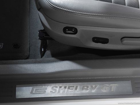 Used 2007 Ford Mustang GT image 40
