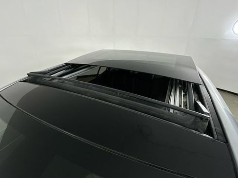 Used 2023 Toyota Camry XSE w/ Navigation Package FWD image 10