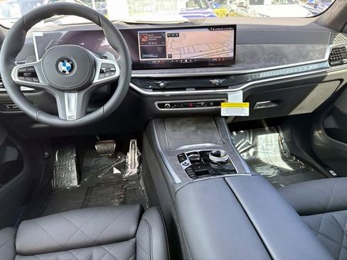 New 2026 BMW X5 xDrive40i w/ Executive Package AWD/4WD image 16