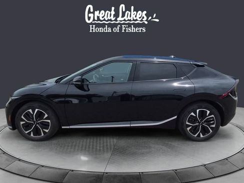 Used 2024 Kia EV6 Wind w/ Wind Technology Package AWD/4WD image 2